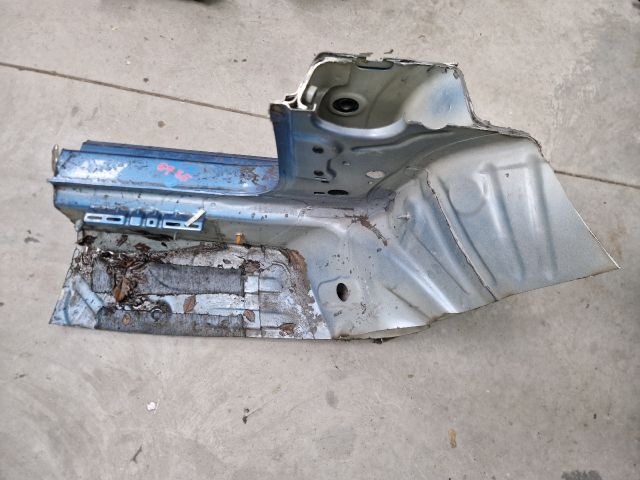 bontott VW GOLF VII Bal Küszöb