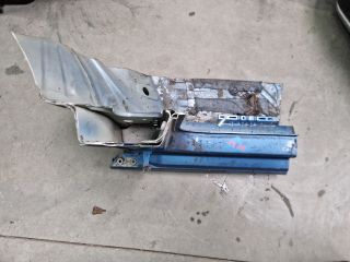 bontott VW GOLF VII Bal Küszöb