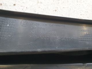 bontott VW GOLF VII Bal Levélrács Záróvég