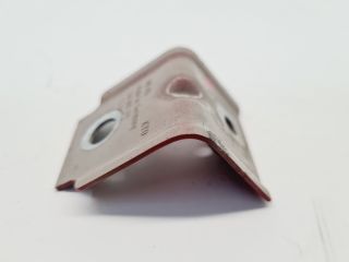 bontott VW GOLF VII Bal Sárvédő Oldaltartó