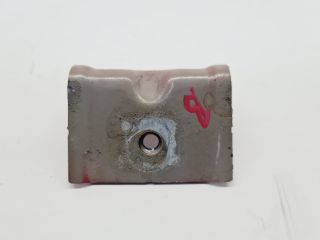 bontott VW GOLF VII Bal Sárvédő Oldaltartó