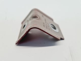 bontott VW GOLF VII Bal Sárvédő Oldaltartó