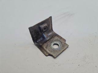 bontott VW GOLF VII Bal Sárvédő Oldaltartó