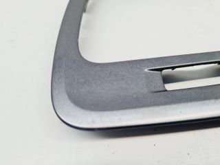 bontott VW GOLF VII Bal Szellőző Keret