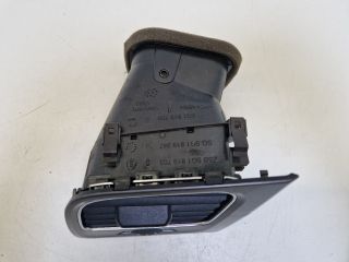 bontott VW GOLF VII Bal Szellőző