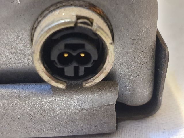 bontott VW GOLF VII Bal Térdlégzsák