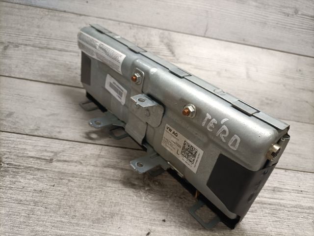 bontott VW GOLF VII Bal Térdlégzsák