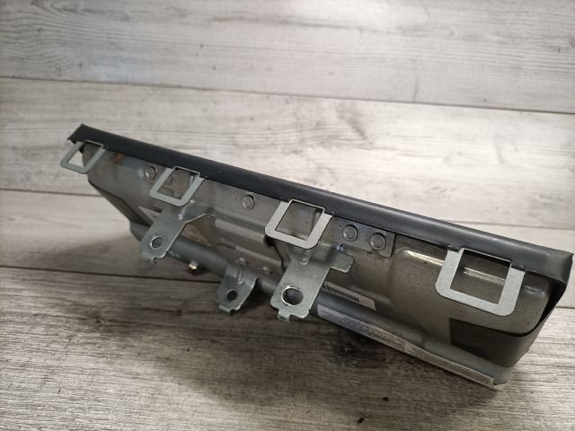 bontott VW GOLF VII Bal Térdlégzsák