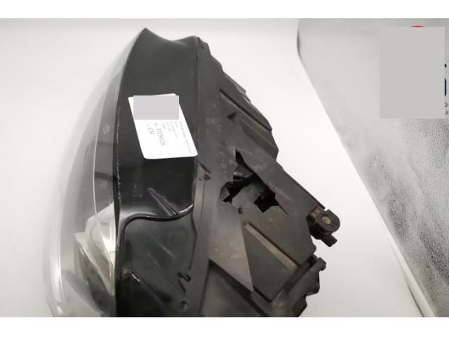 bontott VW GOLF VII Bal Xenon Fényszóró