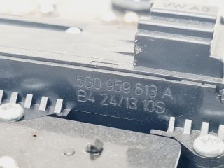 bontott VW GOLF VII Belső Világítás Tetőablak Vezérlővel