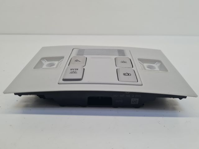 bontott VW GOLF VII Beltér Világítás Első