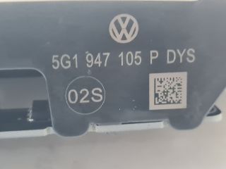 bontott VW GOLF VII Beltér Világítás Első