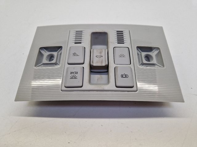 bontott VW GOLF VII Beltér Világítás Első