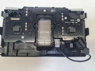 bontott VW GOLF VII Beltér Világítás Első