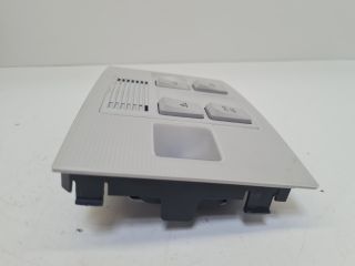 bontott VW GOLF VII Beltér Világítás Első