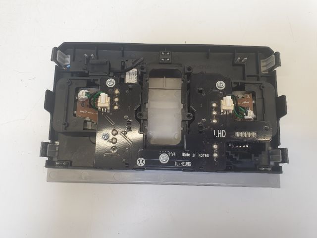 bontott VW GOLF VII Beltér Világítás Első