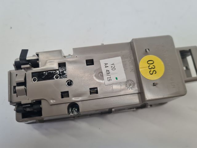 bontott VW GOLF VII Beltér Világítás Hátsó