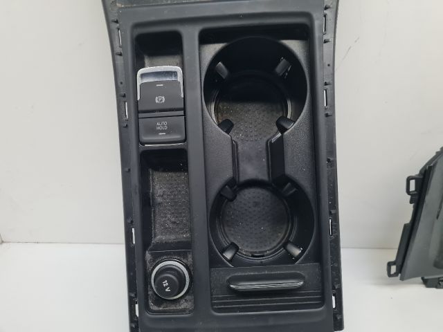 bontott VW GOLF VII Beltéri Dekor Szett