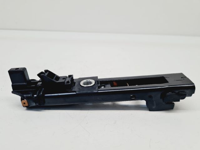 bontott VW GOLF VII Biztonsági Öv Magasság Állító