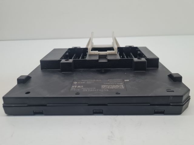 bontott VW GOLF VII Biztosítéktábla Utastér