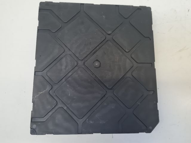 bontott VW GOLF VII Biztosítéktábla Utastér