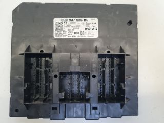 bontott VW GOLF VII Biztosítéktábla Utastér