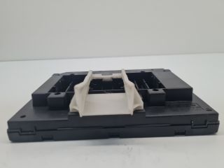 bontott VW GOLF VII Biztosítéktábla Utastér