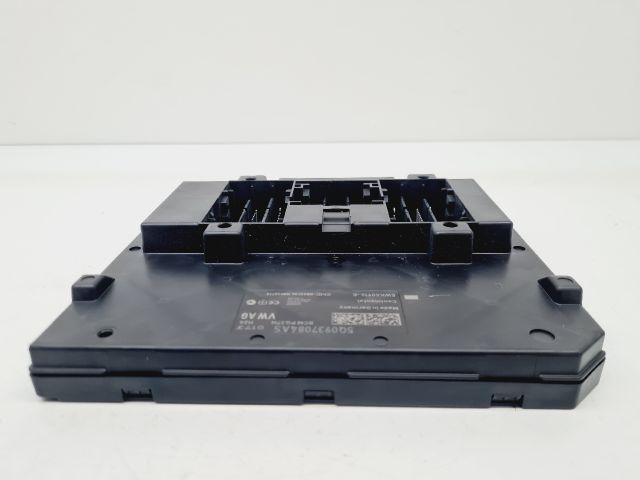 bontott VW GOLF VII Biztosítéktábla Utastér