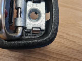 bontott VW GOLF VII Csomagrögzítő