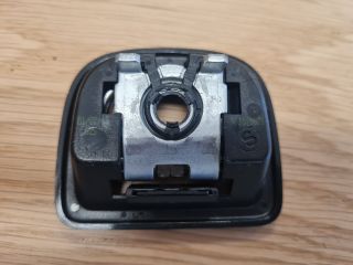 bontott VW GOLF VII Csomagrögzítő