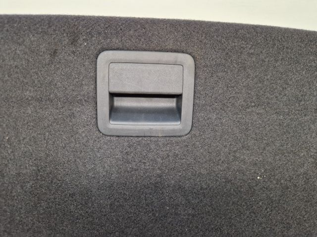 bontott VW GOLF VII Csomagtér Kárpit