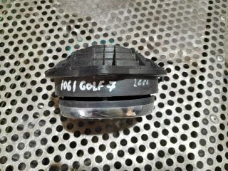 bontott VW GOLF VII Csomagtér Nyitó Kar / Gomb