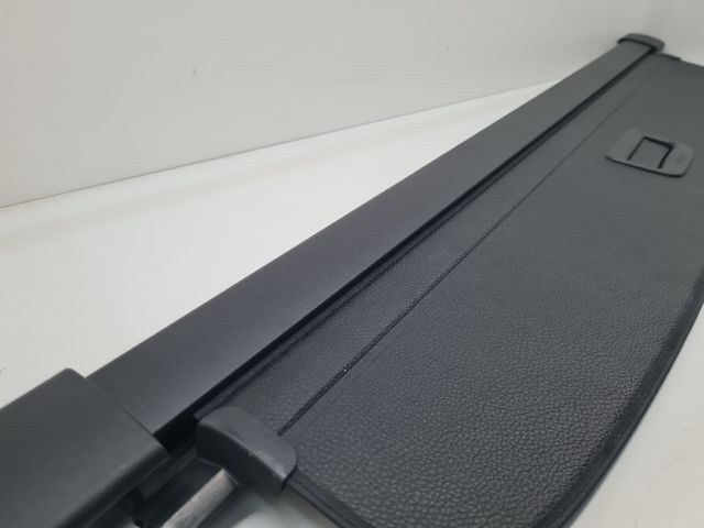 bontott VW GOLF VII Csomagtér Roló