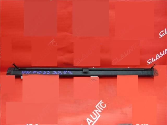 bontott VW GOLF VII Csomagtér Roló