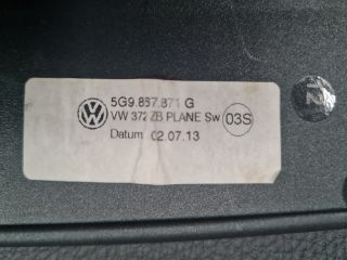 bontott VW GOLF VII Csomagtér Roló