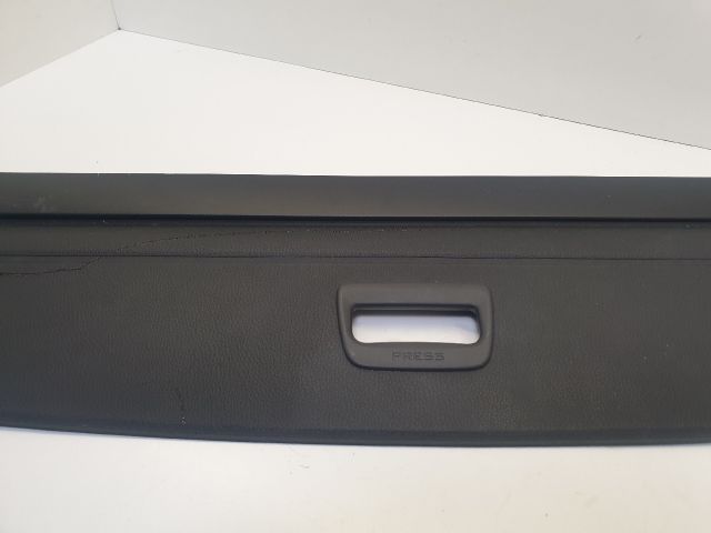 bontott VW GOLF VII Csomagtér Roló