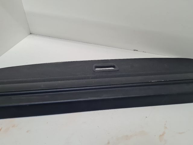 bontott VW GOLF VII Csomagtér Roló