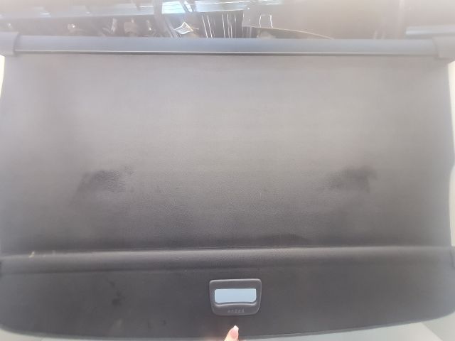 bontott VW GOLF VII Csomagtér Roló