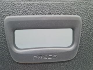 bontott VW GOLF VII Csomagtér Roló