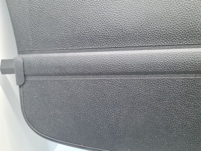 bontott VW GOLF VII Csomagtér Roló