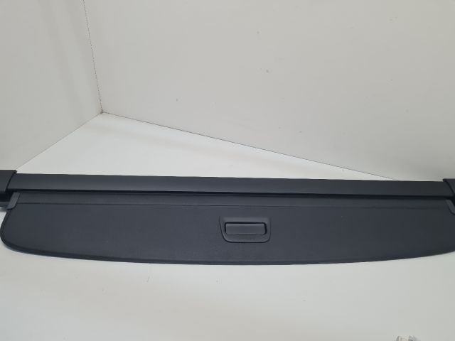 bontott VW GOLF VII Csomagtér Roló