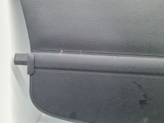 bontott VW GOLF VII Csomagtér Roló