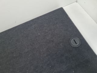 bontott VW GOLF VII Csomagtér Tálca