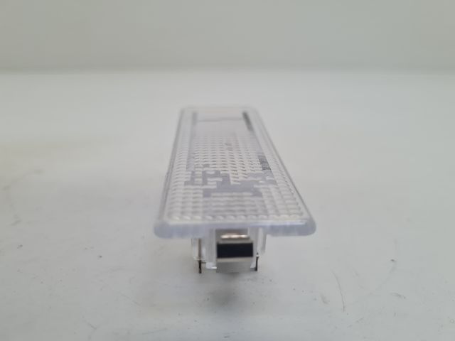 bontott VW GOLF VII Csomagtér Világítás