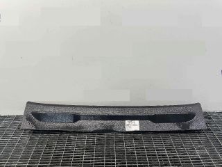 bontott VW GOLF VII Csomagtérajtó Díszléc