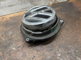 bontott VW GOLF VII Csomagtérajtó Kilincs