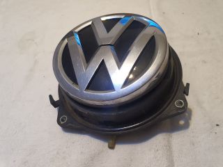 bontott VW GOLF VII Csomagtérajtó Kilincs