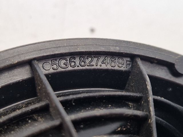 bontott VW GOLF VII Csomagtérajtó Kilincs