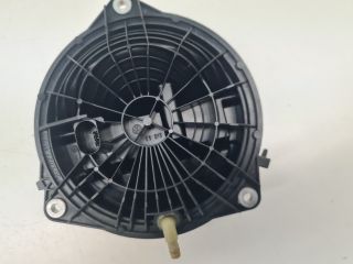 bontott VW GOLF VII Csomagtérajtó Kilincs