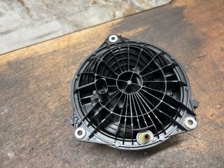 bontott VW GOLF VII Csomagtérajtó Kilincs